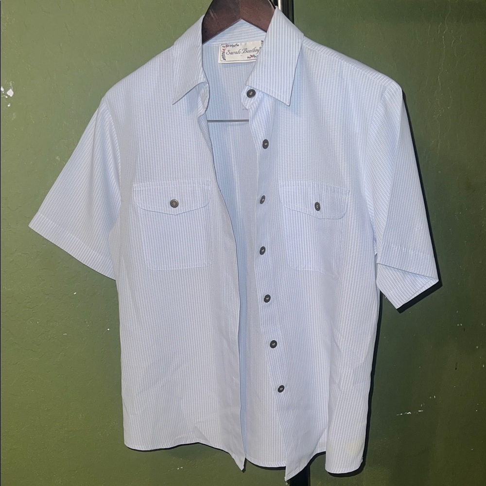 Men's Light Blue Short Sleeve Button-Down Shirt